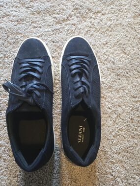 Alfani Men’s Dark Blue Suede Low-Top Sneakers